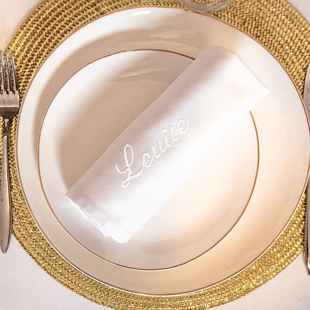 Serviette de table brodée avec votre prénom